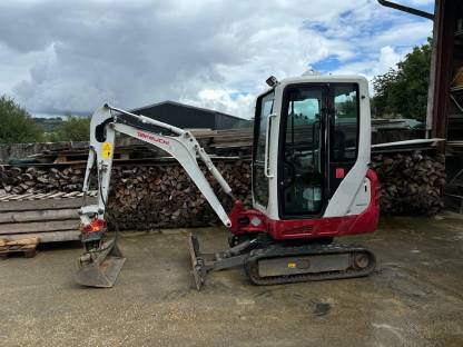 Minibagger Takeuchi TB216 MS01