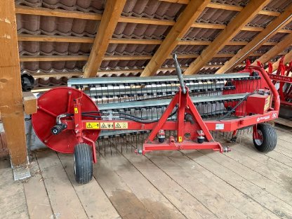 Bild 2:Repossi-Kammschwader