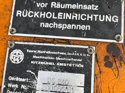 Bild 4:Kahlbacher DS240 Schneepflug