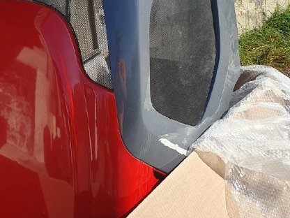 Bild 2:Verkaufe eine leicht beschädigte Lintrac 100 Motorhaube