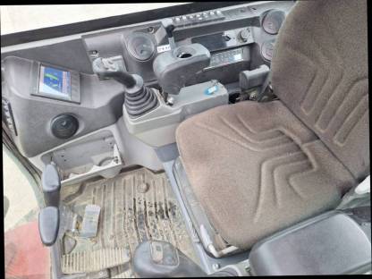 Bild 6:Takeuchi TB235-2