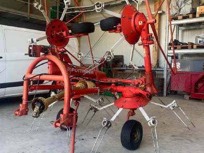 Bild 3:Kreiselheuer Pöttinger HIT 47N