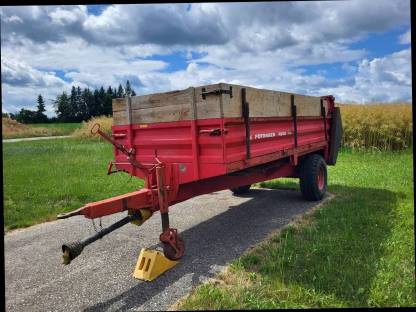 Bild 2:Pöttinger Miststreuer 4500/2