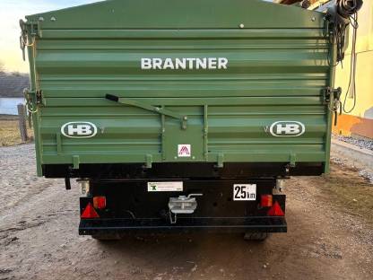 Bild 2:Brantner Tandem-Kipper TA 10041