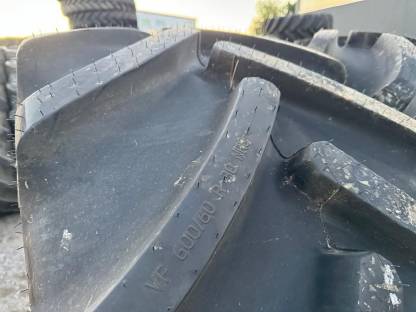 Bild 4:Traktorreifen 600/60R30 Continental TractorMaster Neu