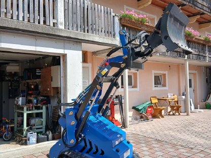 Verkaufe kettengetriebenen Miniradlader