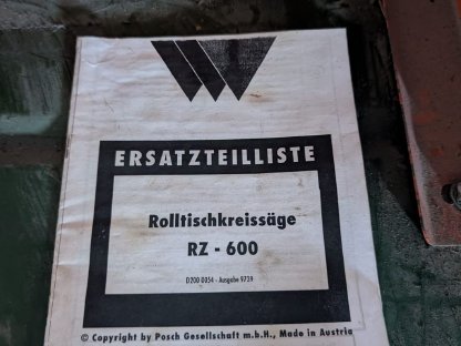Bild 4:Posch Rolltischkreissäge mit Zapfwellenantrieb
