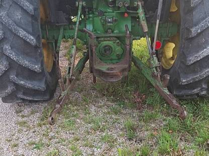 Bild 2:John Deere 1640 Allrad