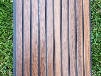 Bild 9:PVC Deckenplatten