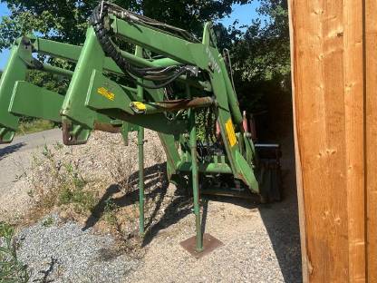 Bild 2:Fendt Frontlader S3 300/500