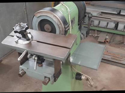 Bild 4:Werkzeug- und Drehstahlschleifmaschine Wilhelm Simon Typ L15