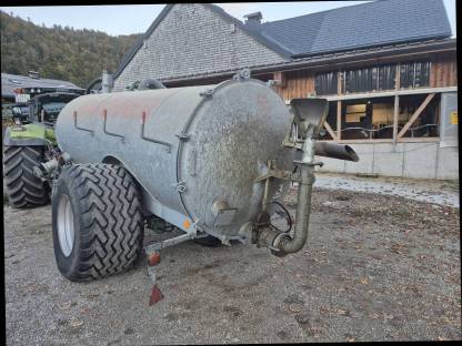 Bild 3:Marchner 7.000 Güllefass