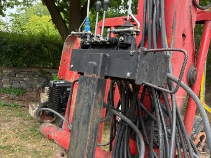 Bild 4:Renault Traktor, Rückewagen