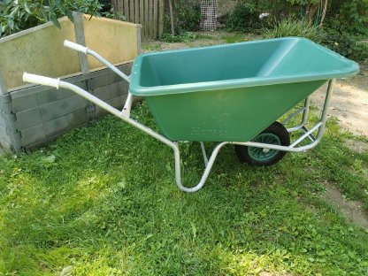 Lagerhaus Horses Schiebetruhe 170 l NEU