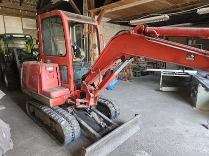 Bild 3:Bagger Takeuchi 2,8 Tonnen