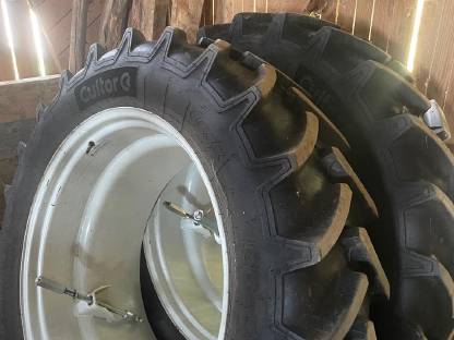 Zwillingsreifen 340/85R38