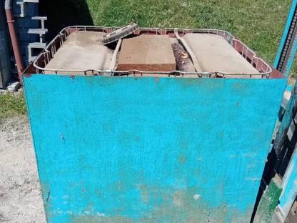 Bild 3:Dieseltank 990 l