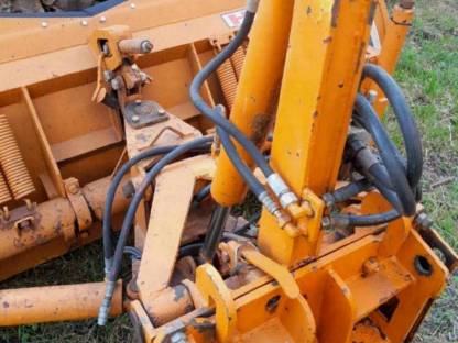 Bild 3:Schneepflug Hydrac 2500HS
