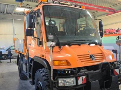 Bild 7:Unimog U400 Mercedes-Benz
