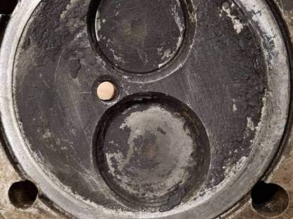 Bild 5:Zylinderkopf Deutz Traktor 912er Motor