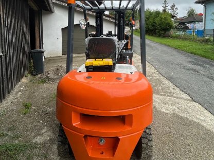 Bild 4:HELI Diesel Stapler 2,5 t CPC25