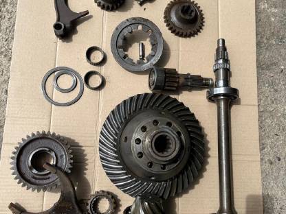 Steyr Getriebe Differential Teile