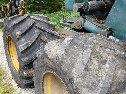 Bild 6:HSM 405 H2 6WD Harvester