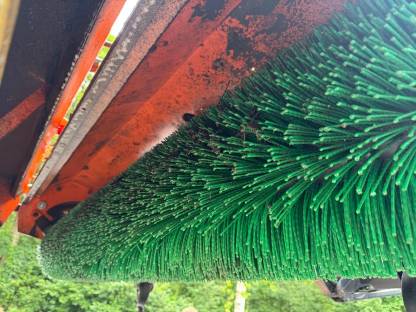 Bild 6:Ecotech Kehrmaschine OWS-200