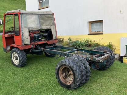 Bild 3:Reform Muli 40 mit Aufbauladewagen