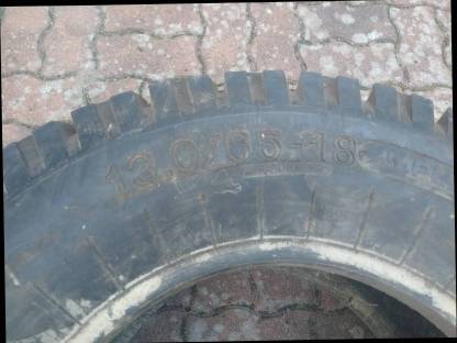 Bild 2:Reifen Semperit 13.0/65-18