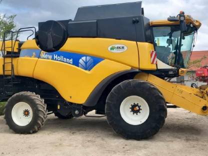 Bild 6:New Holland CX 8070