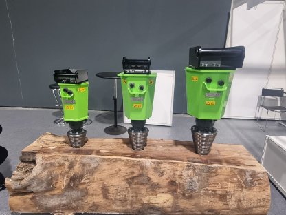 Bild 9:Kegelspalter Erdbohrer Bagger Getriebe Linie PRO