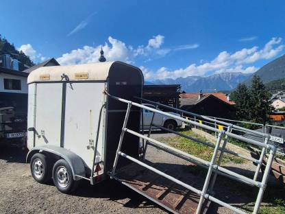 Bild 8:Viehanhänger Kumo 002