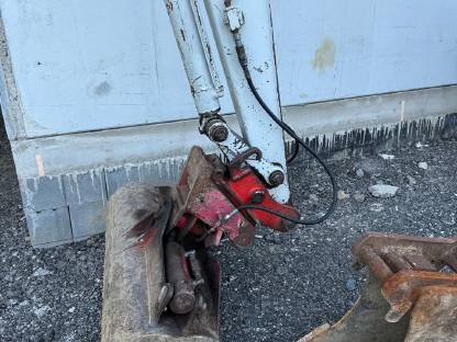 Bild 4:Takeuchi TB 145