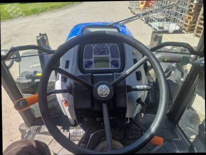 Bild 9:New Holland T4.55