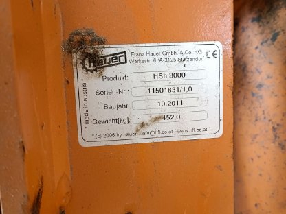 Bild 2:Hauer Schneepflug HSH 3000