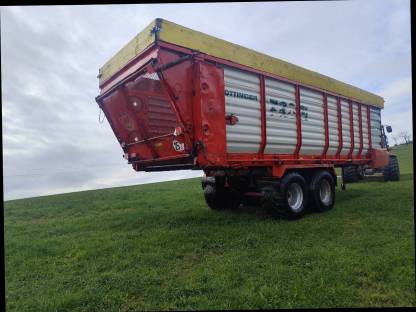 Bild 2:Silierwagen, Kratzbodenwagen Pöttinger