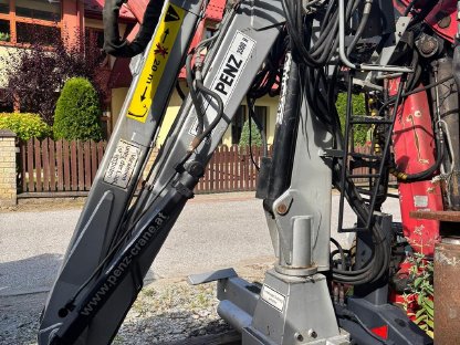 Bild 4:Holzkran Z-Kran Penz 3500H