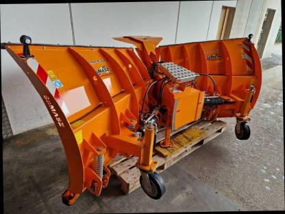 Bild 2:Samasz Olimp Vario Schneepflug