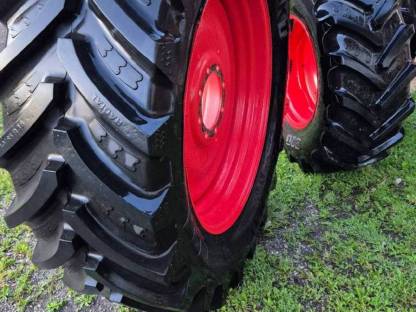 Bild 7:Kompletträder 540/65 R38 - 420/70 R24