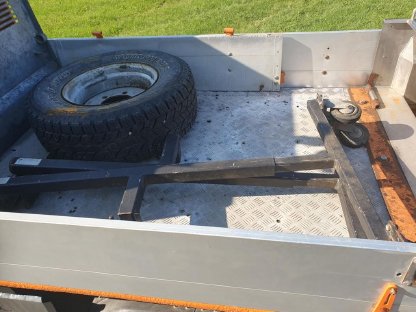 Bild 6:Hansa Winterdienst APZ 1003H