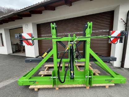 Bild 4:Ballengabel Transport 4-fach