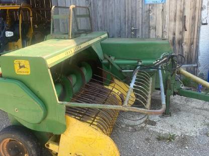Bild 2:John Deere 342 HD