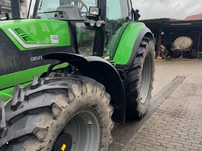 Bild 2:Deutz-Fahr Agrotron P6190P (Bj. 2014)