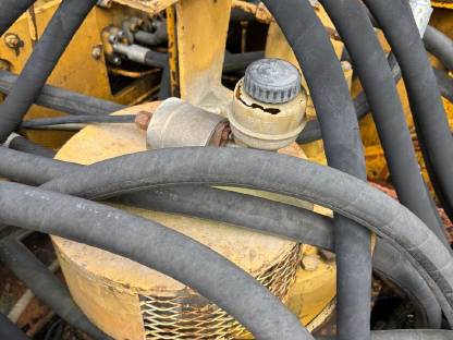 Bild 7:Kettenbagger Liebherr 921