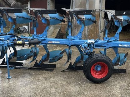 Bild 8:Lemken Vari-Opal 8 5 Schar Pflug