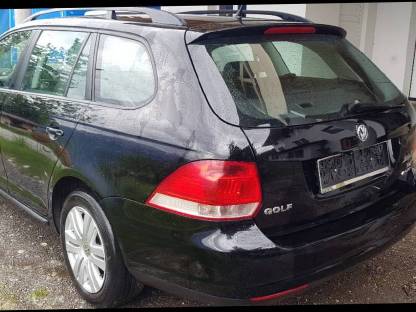 Bild 2:VW Golf TDI 4Motion