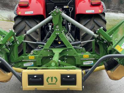 Bild 5:Neuwertige Krone Butterfly Kombination mit Aufbereiter