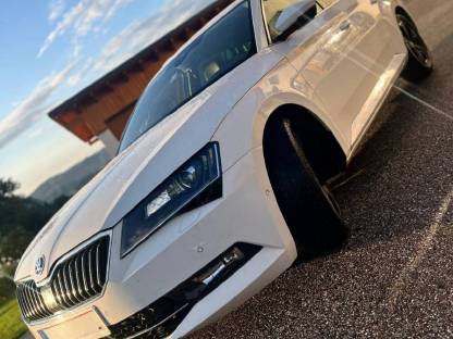 Skoda Superb Combi Style TDI DSG Panorama Kombi/Family Van