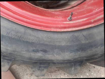 Bild 4:Zwillingsbereifung für Traktor Fendt Favorit 612